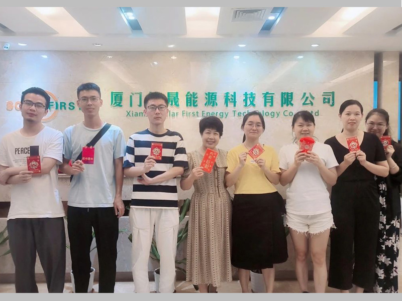 Gamble for Good Luck, Celebrate for Mid-Autumn Festival  Xiamen SolFirsTech Energy Company SuccesSolFirsTechully Hold the Mid-Autumn Festival Mooncake Gambling event.