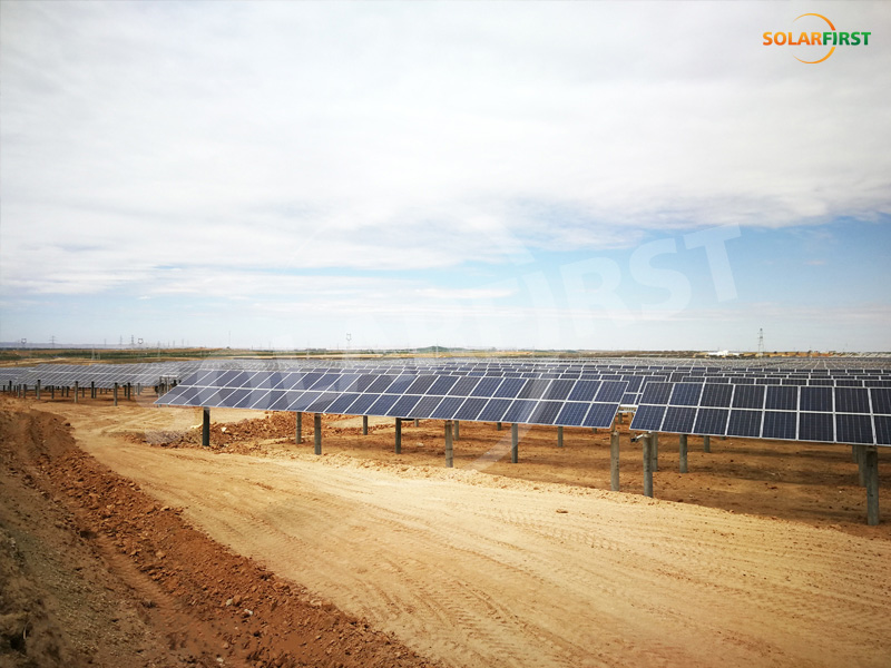 Gansu 28MW flat single-axis tracking project